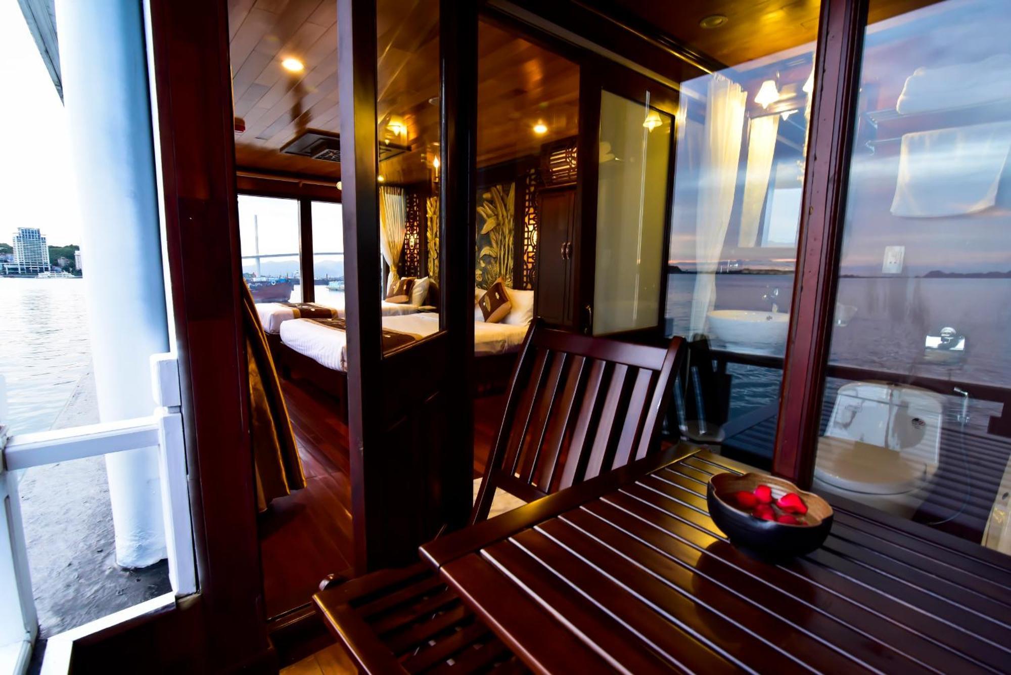 Hotel Renea Cruises Halong Ha Long Zewnętrze zdjęcie
