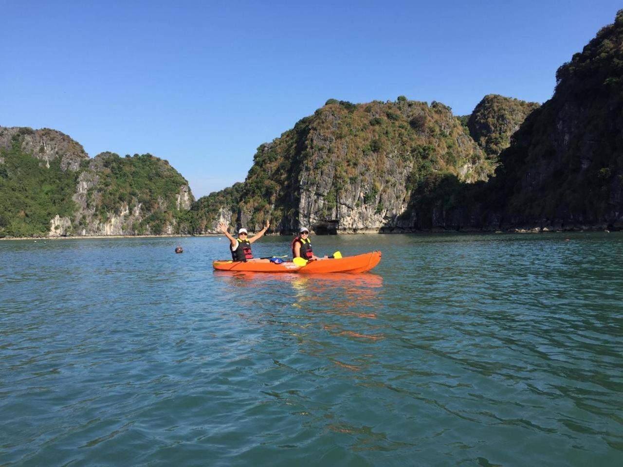 Hotel Renea Cruises Halong Ha Long Zewnętrze zdjęcie